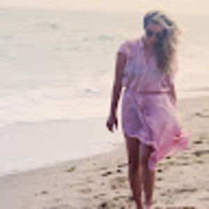 Meet your Posher, Molly